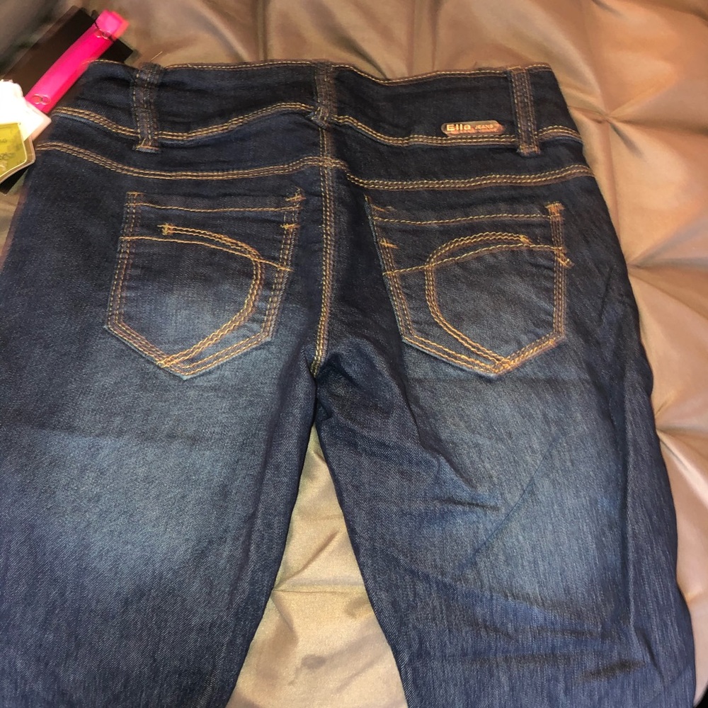 Ella jeans
